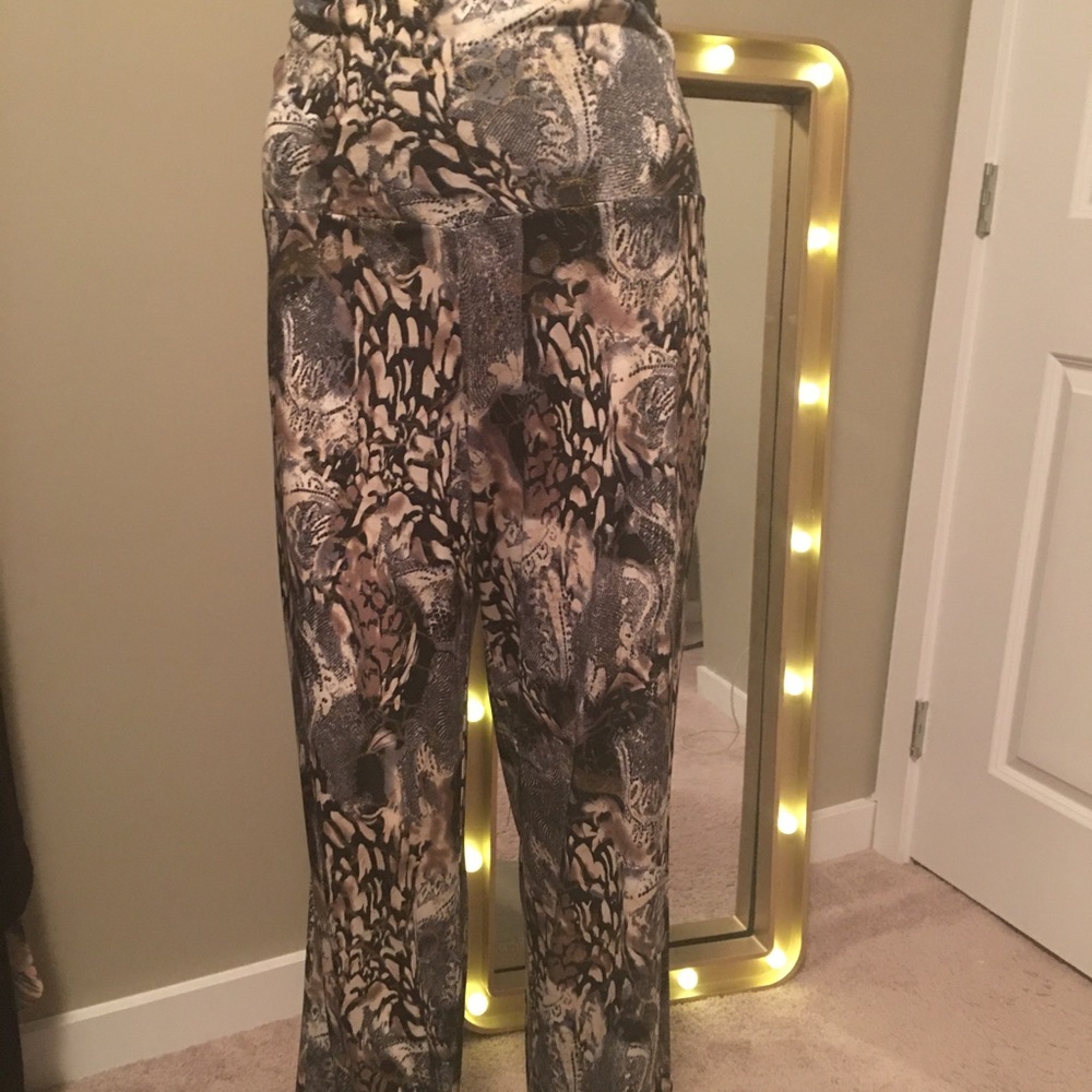 Pants - Picture 2 of 4